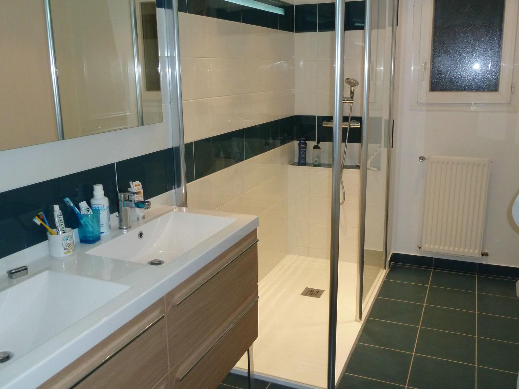 RÃ©novation d'une salle de bains Ã  PERIGNY, prÃ¨s de La Rochelle
